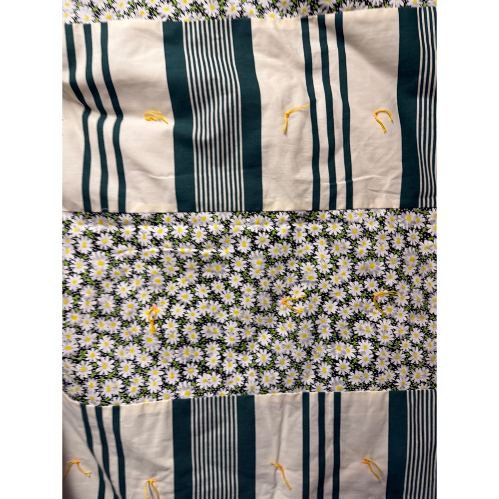 Handmade Patchwork Tied Quilt Floral Daisy Striped Cottagecore Black Green Cream - Picture 12 of 16